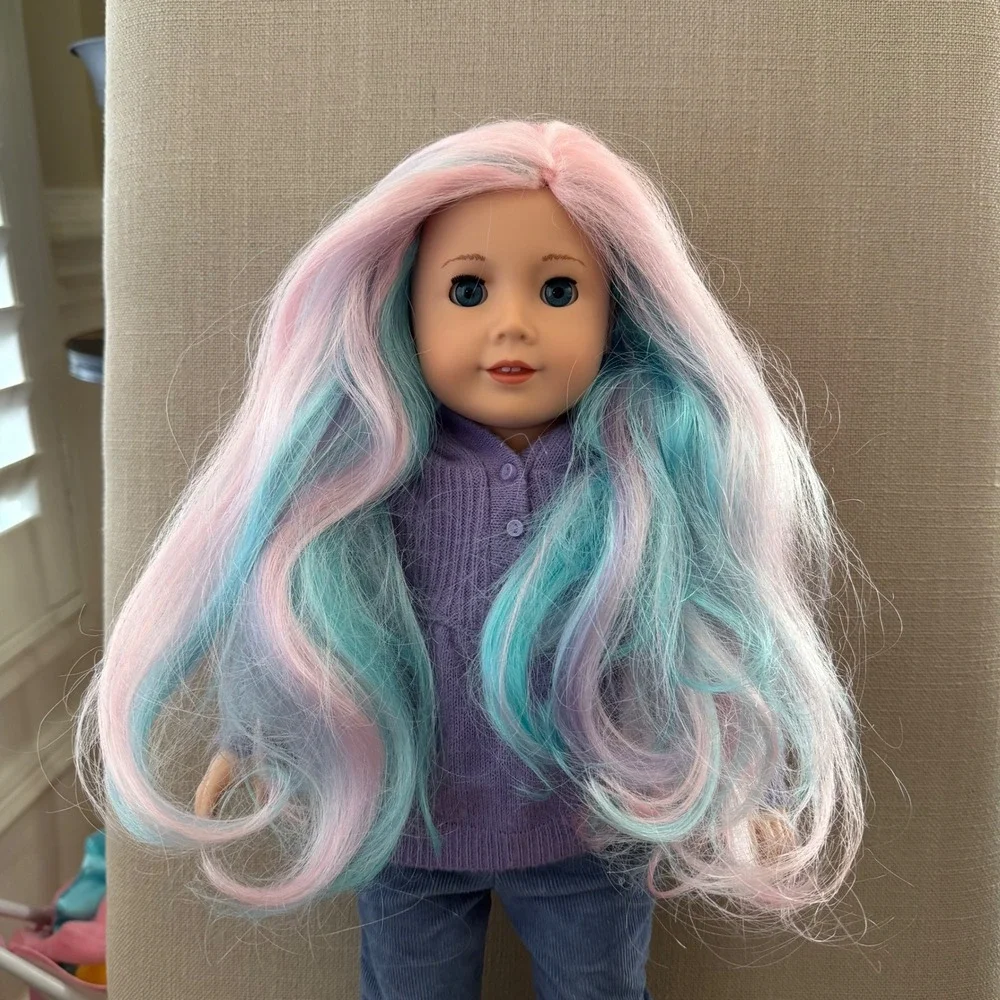 American Girl Doll 2017 Truly Me Blue Pink Hair Dressed Pierced Ears‎ Blue Eyes
